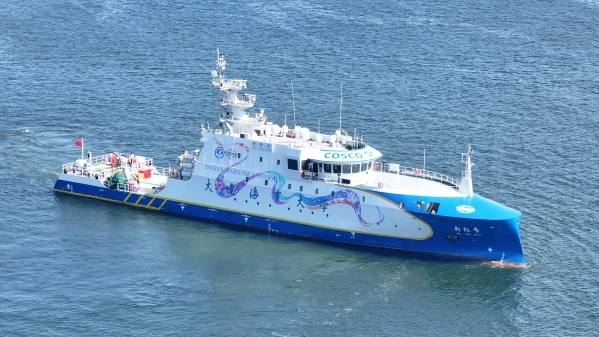 2025年6月16日,百川向海——“新红专”轮致敬海上丝路文化巡展举行起航发布仪式。.jpg
